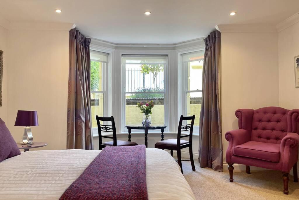 Lavender Apartment - Spacious Apartment Close To The Beach Дил Экстерьер фото